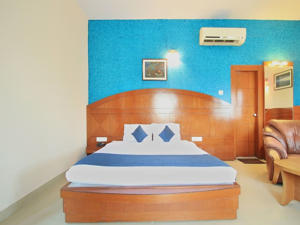 OYO 12051 Stay By the Way