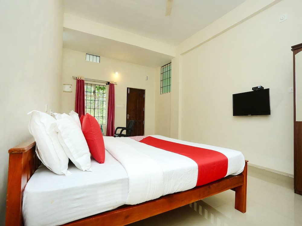 OYO 11516 Wayanad Royal Stream