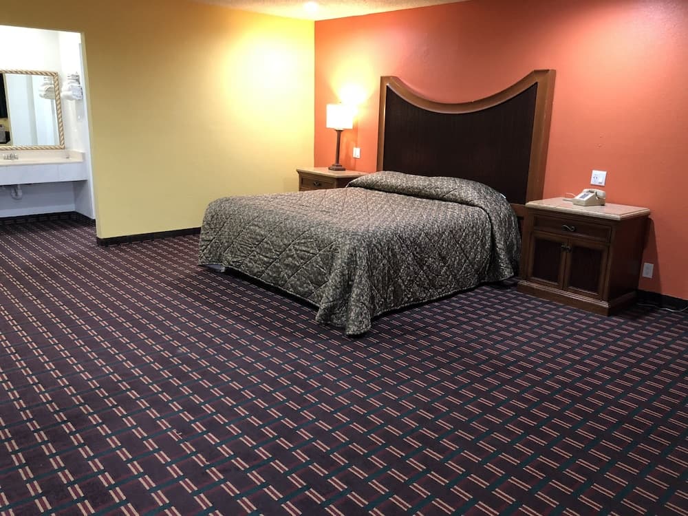 Los Angeles Inn & Suites - LAX