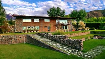 Lodge Rocas del Plata