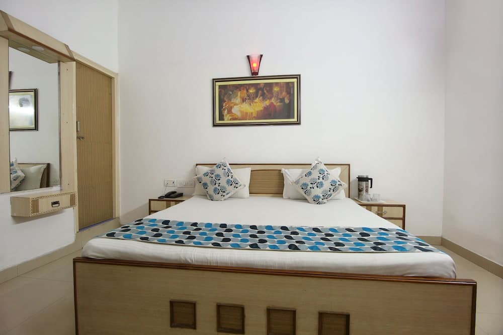 Hotel Riya Palace - Idgah Railway Station Agra