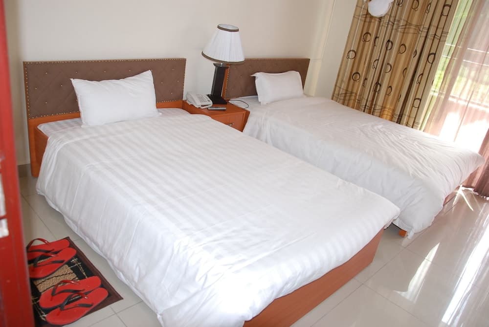 Western Mountain Hotel