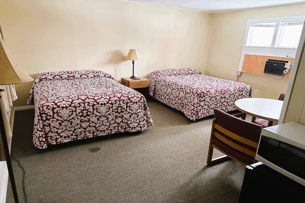 Love Hotels Timberline By OYO Lake Superior