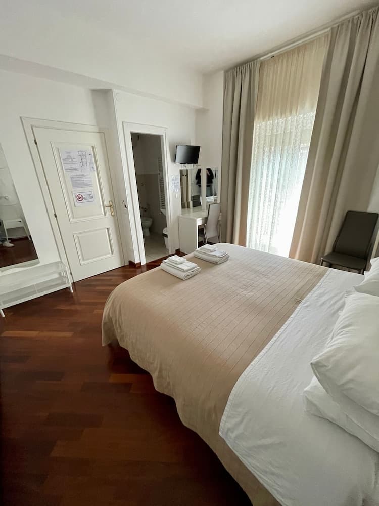 Garden of Rome Guesthouse