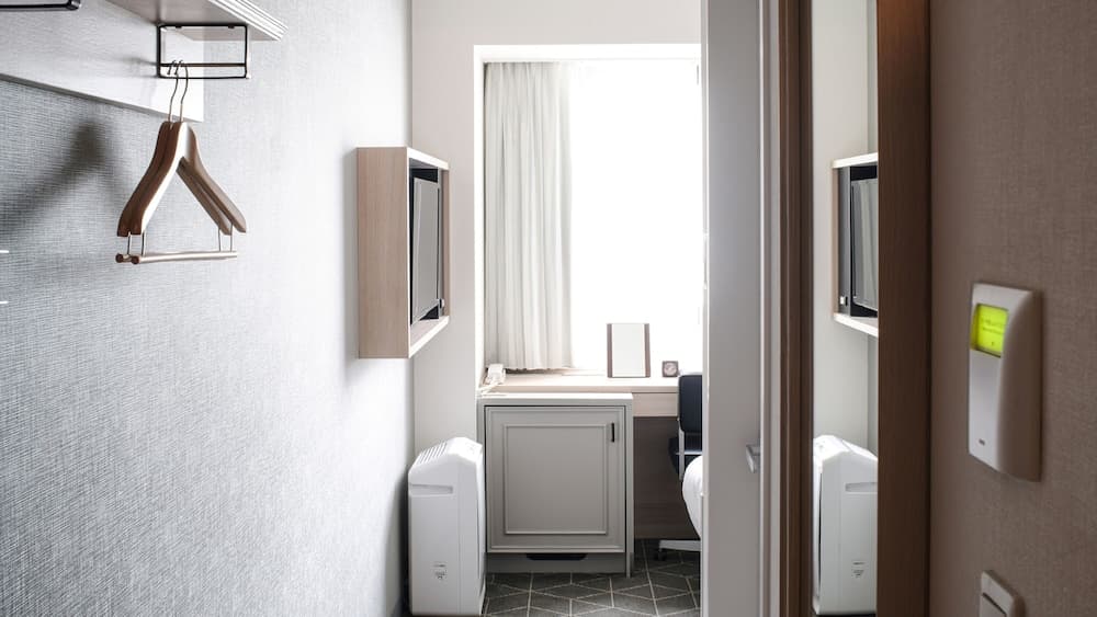 Vessel Inn Sakae Station