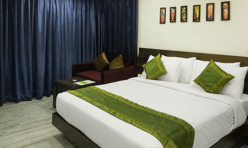 Hotel Indralok Inn