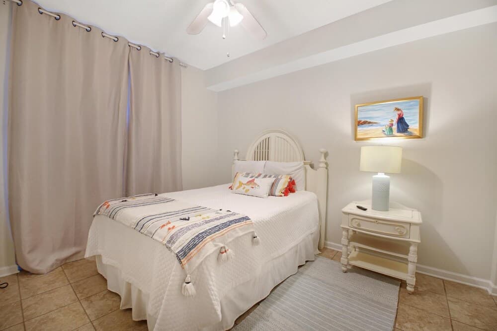 Beach Club Bristol 201 3 Bedroom Condo by Redawning