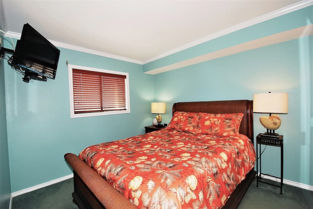 Inverness Unit #801 2 Bedroom Condo by RedAwning