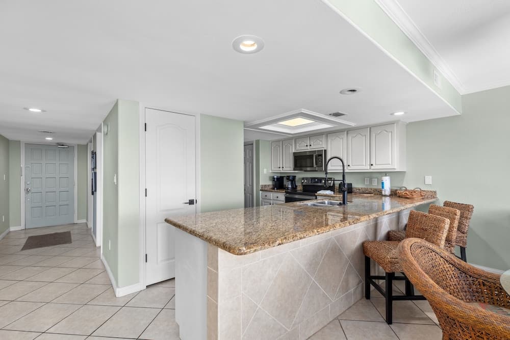 Beach House Unit #302 2 Bedroom Condo by RedAwning