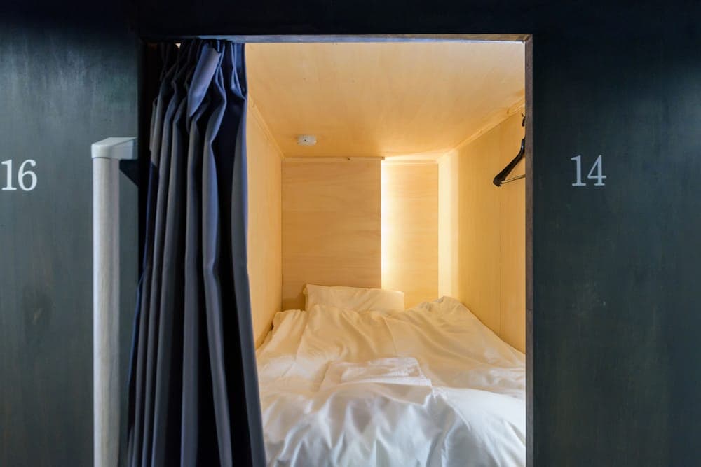 withB Hostel Suitengumae