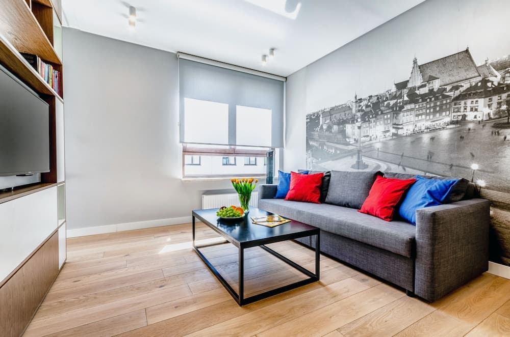 Business Center Phoenix Apartments