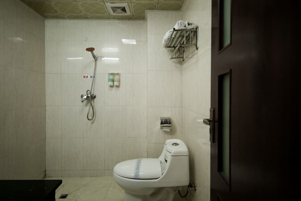 OYO 8027 Li Hu Business Hotel