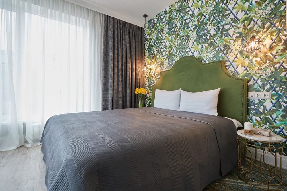 HILLS POLYANA Hotel & SPA