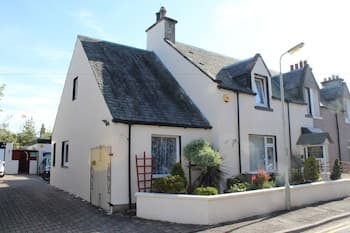 Pitfaranne Guest House