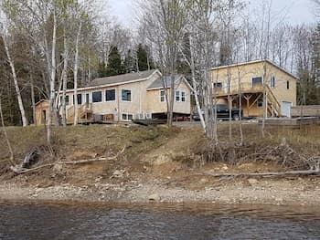 Striper Fishing & Hunting Lodge