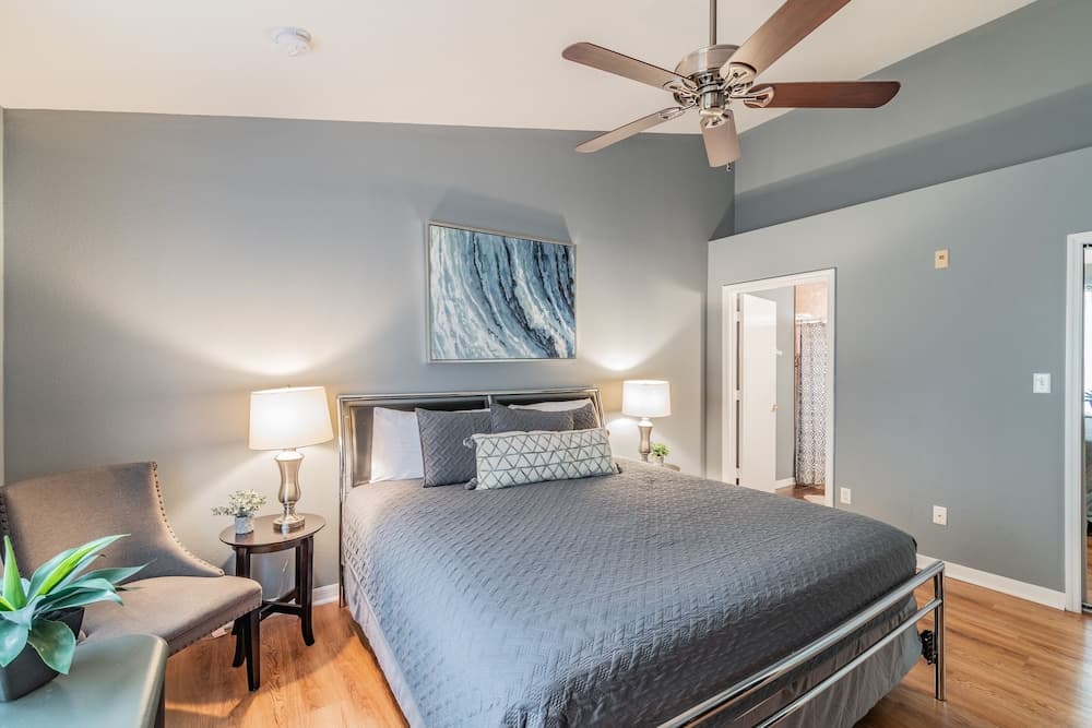 Near Theme Parks! Fabulous 3 BR Home, Star Wars Children's BR, Pool!