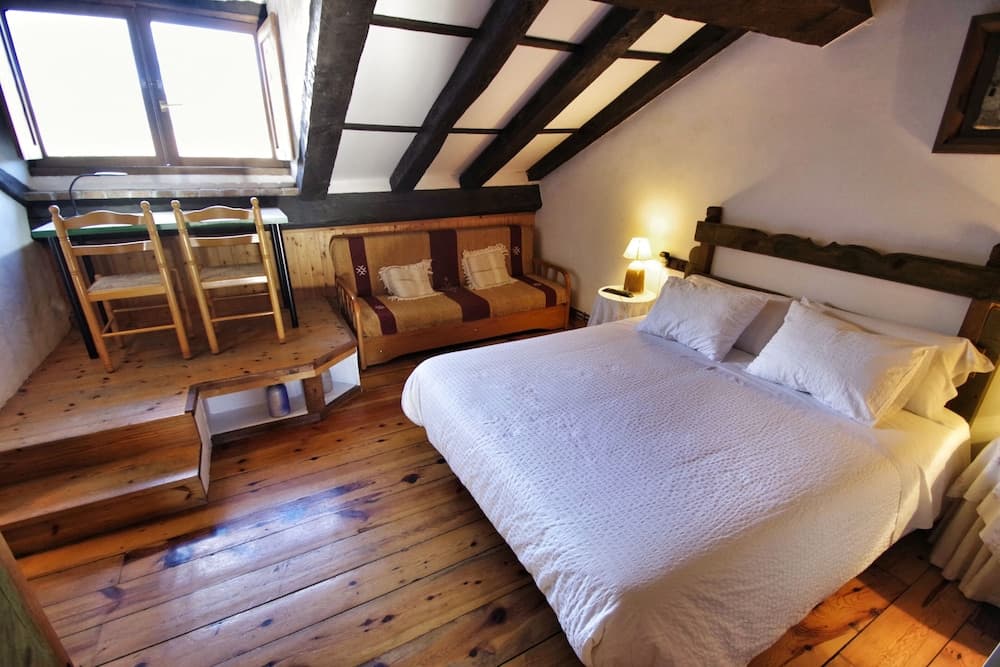 Casa Rural La Cortina