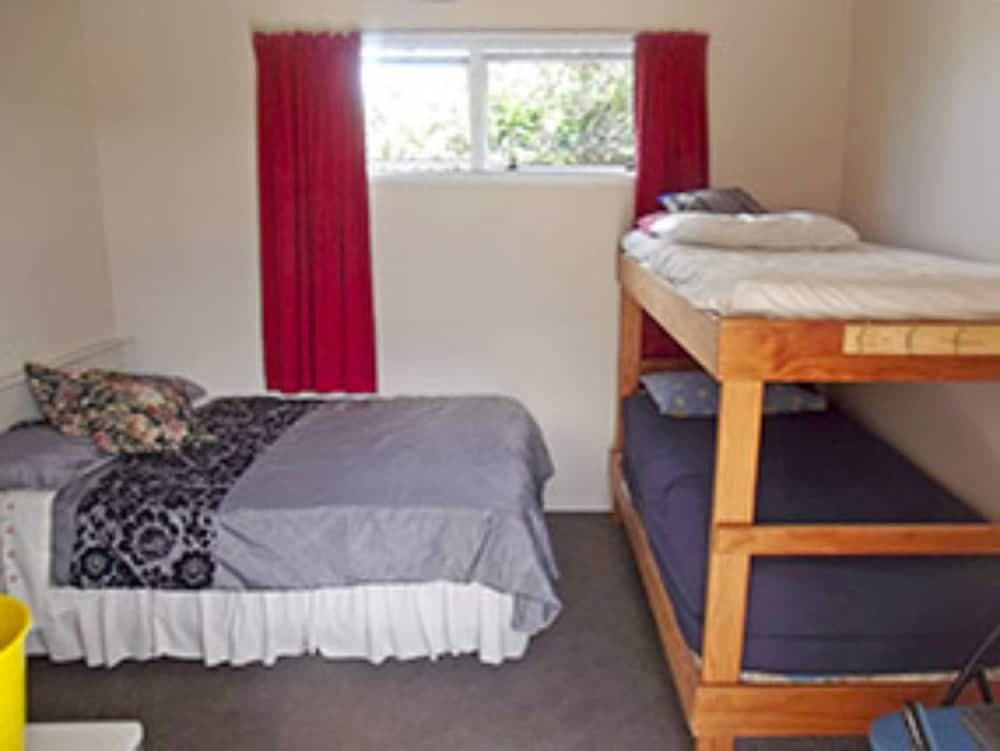 Orewa Pillows Lodge
