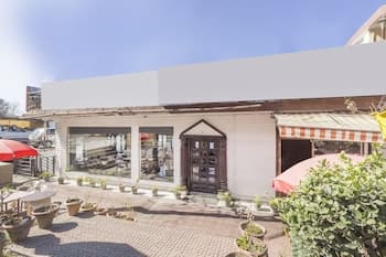 GuestHouser 1 BR Guest house 744d