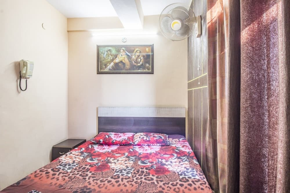 GuestHouser 1 BR Guest house 744d