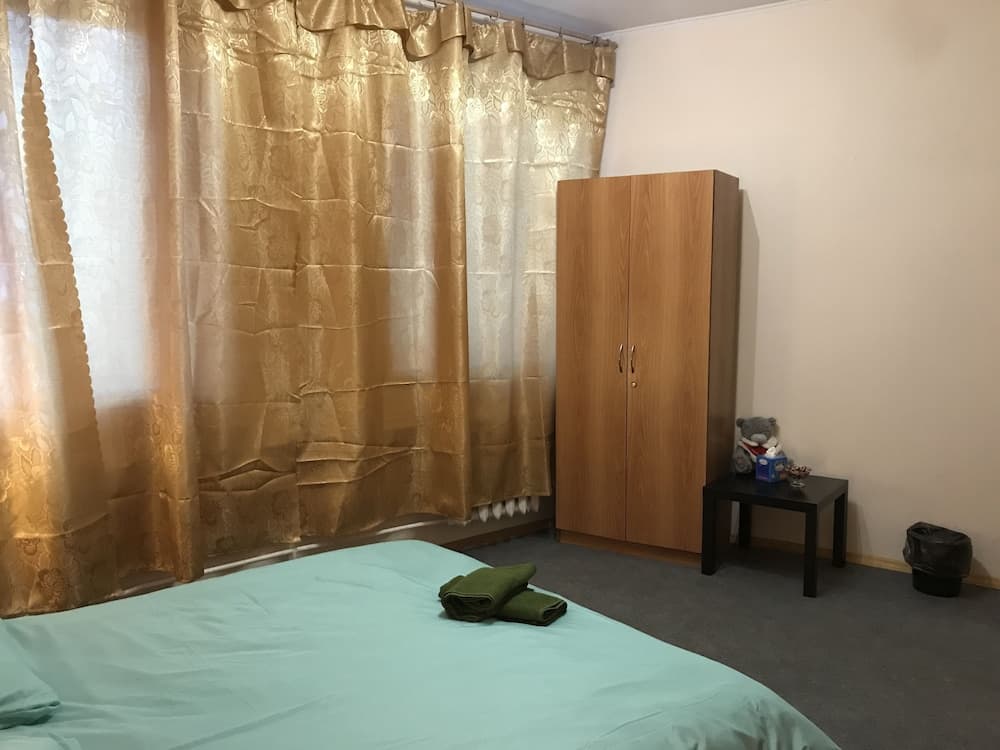 Guest House on Marata