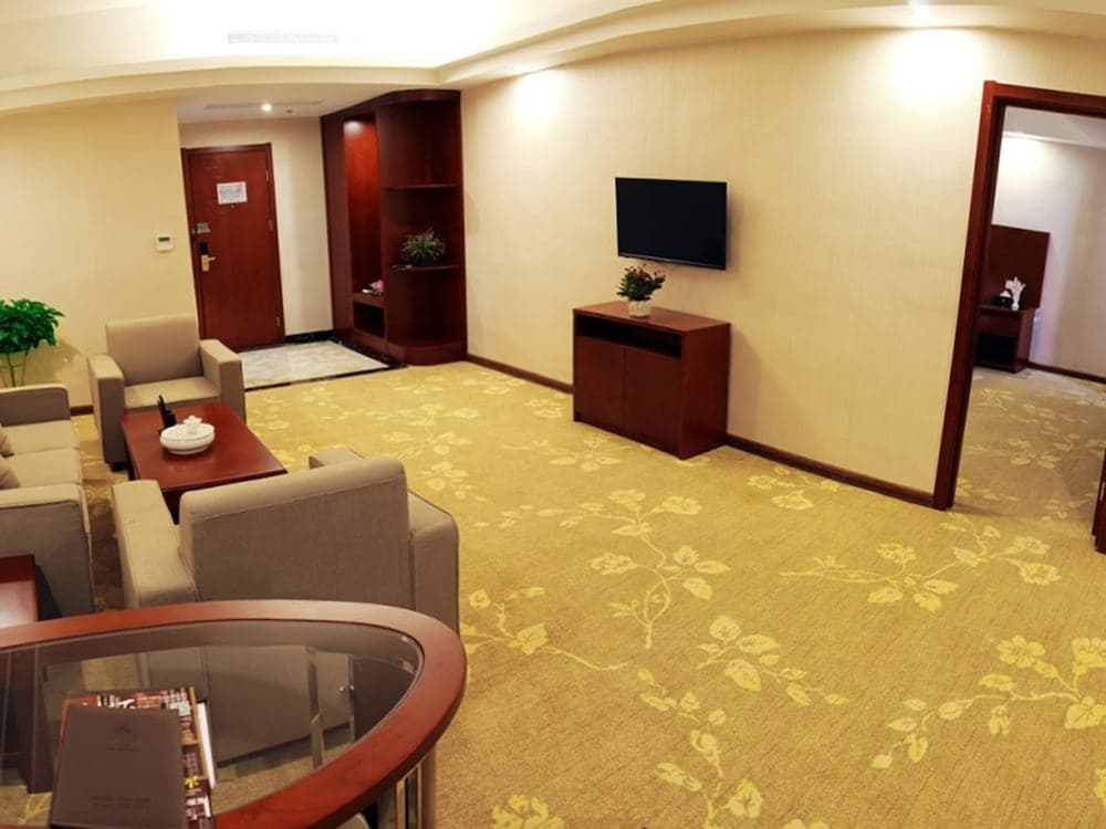 GreenTree Inn Jieyang Konggang District North Wangjiang Rd Hotel