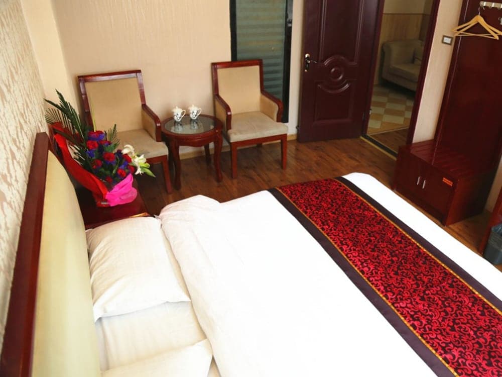 GreenTree Alliance ShiYan Middle BeiJing Road Jinling International Hotel