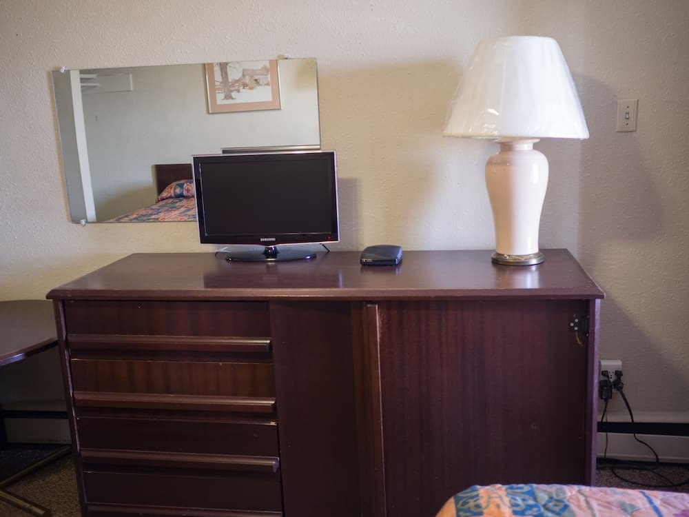 The New Cavalier Inn