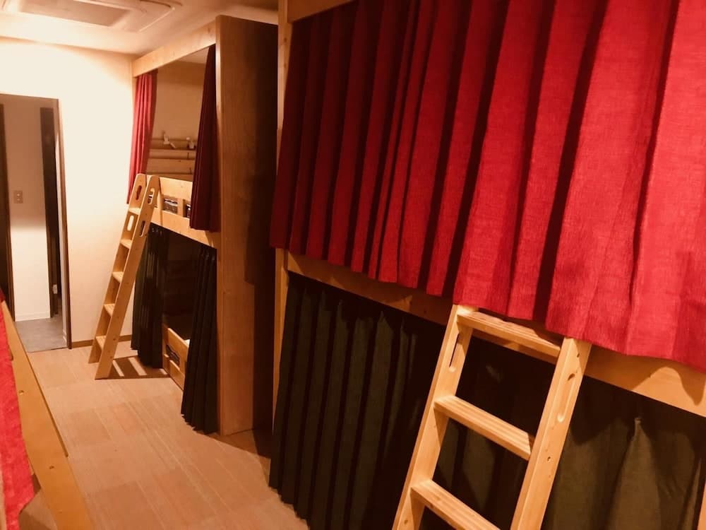 POPTONE the Guest House - Hostel