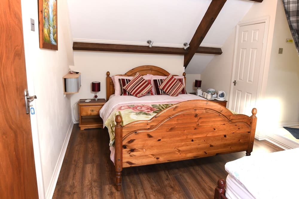 Cilbrwyn Countryside Retreat