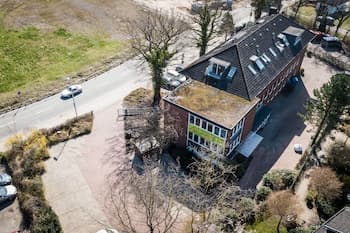 BHQ - BoardingHouse Quickborn - Hostel