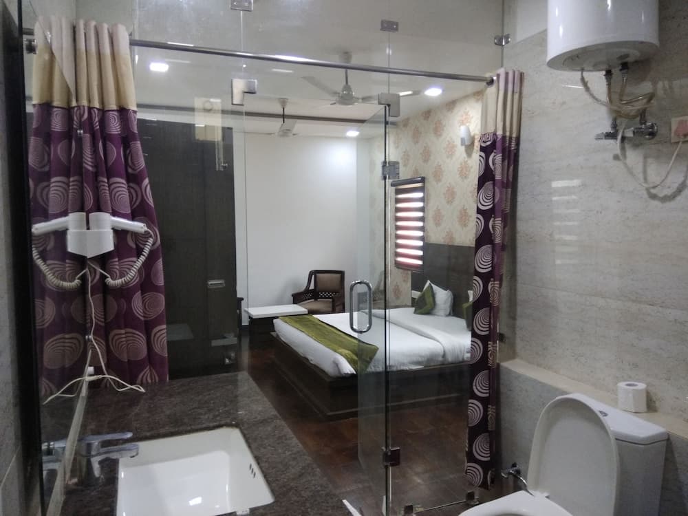 Hotel heaven and Resort