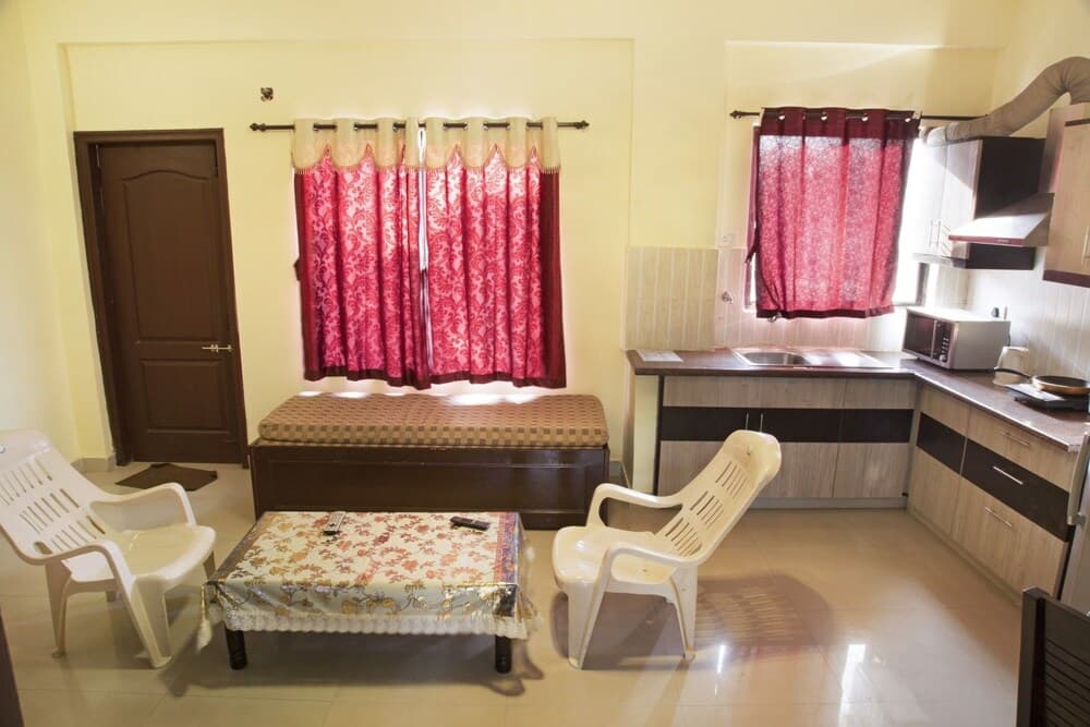 GuestHouser 1 BHK Apartment 211f