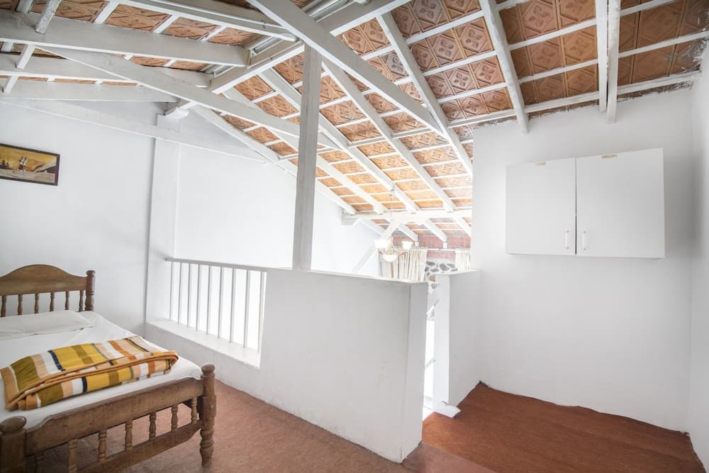 GuestHouser 1 BR Farmhouse c09a