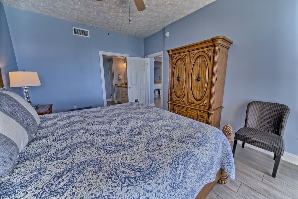 Dazzling 12th Floor Condo with Ocean View - Unit 1204 by RedAwning