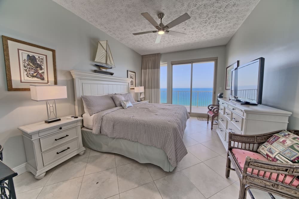 Luxurious Beachfront Condo with Beachside Pool Access and Free WiFi - Unit 1202 by RedAwning