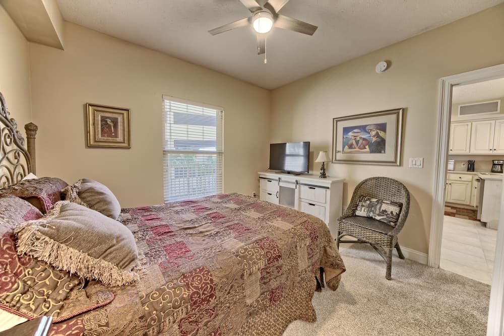 Beautiful Beachfront Condo with Pool View - Unit 0203 by RedAwning