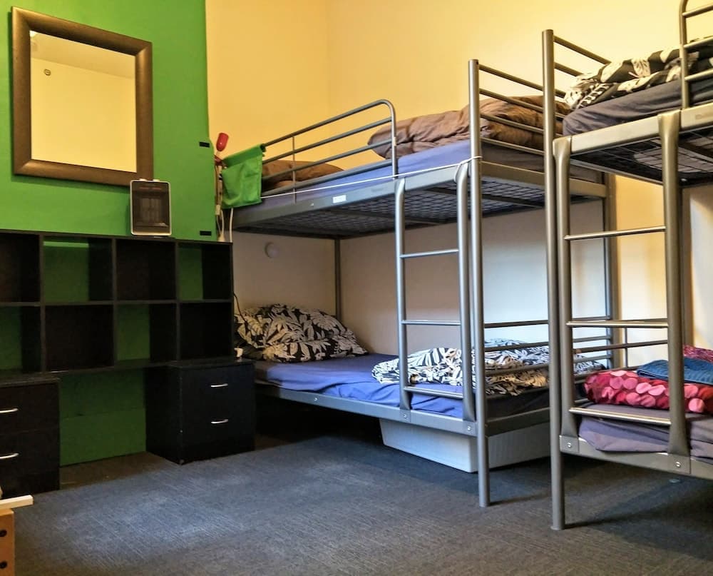 Landing Pads Brunswick - Hostel