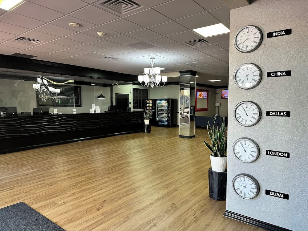 Alexis Hotel & Banquets Dallas Park Central Galleria