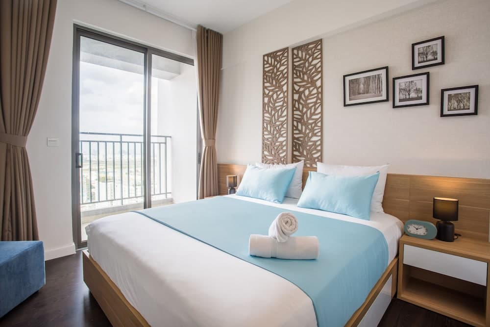 Blue Fingers Rivergate