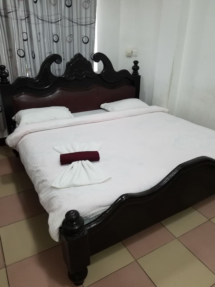 Riverview Hotels Apartment