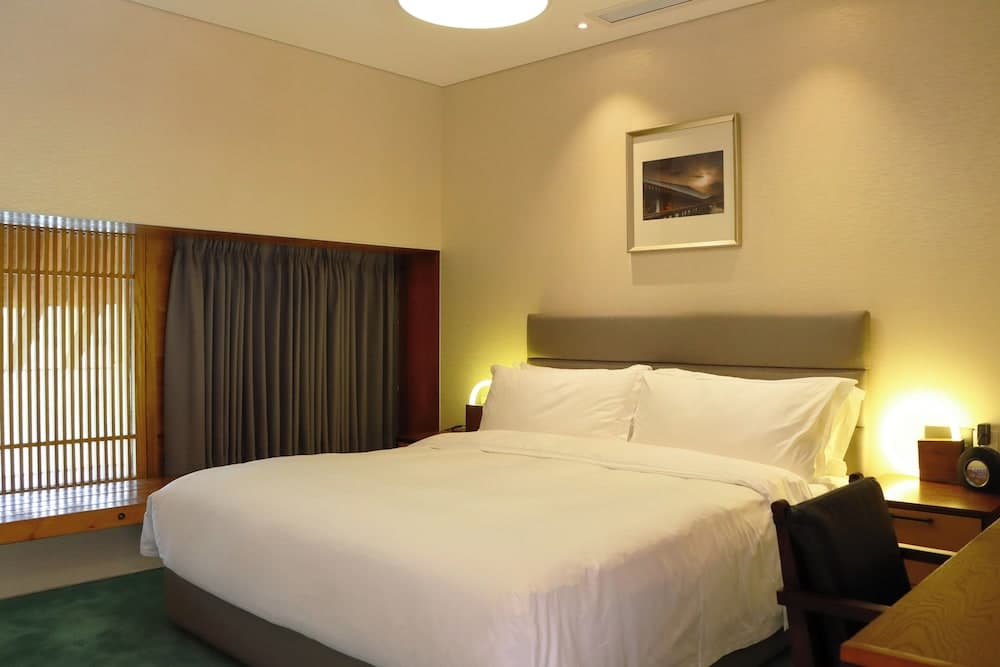 The Sifang Hotel Nanjing, Autograph Collection