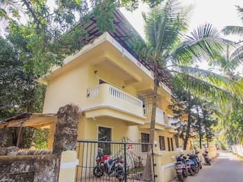 OYO 12134 Home Luxury Studio Calangute