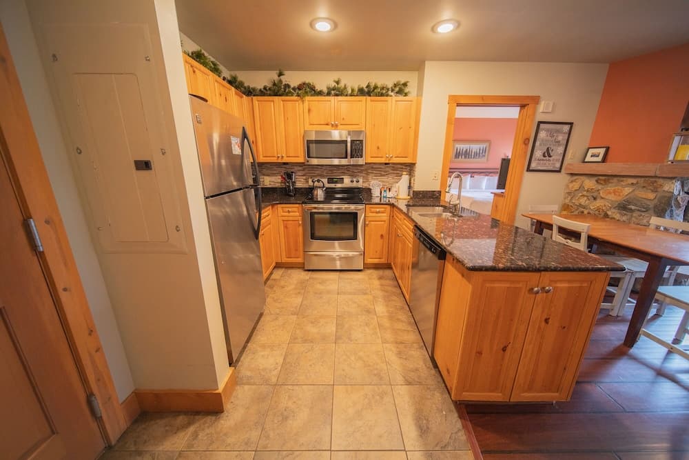 Expedition Station 8614