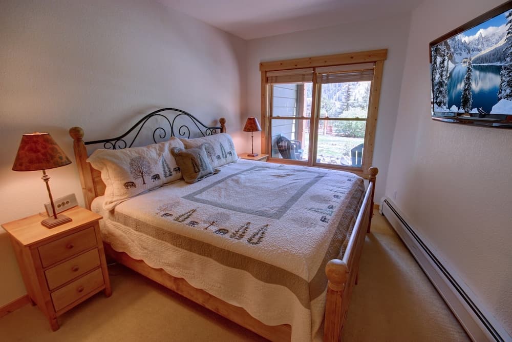 Tenderfoot Lodge 2607