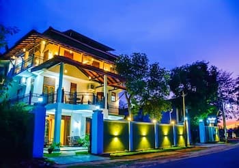 Marathona Tourist Resort - Anuradhapura