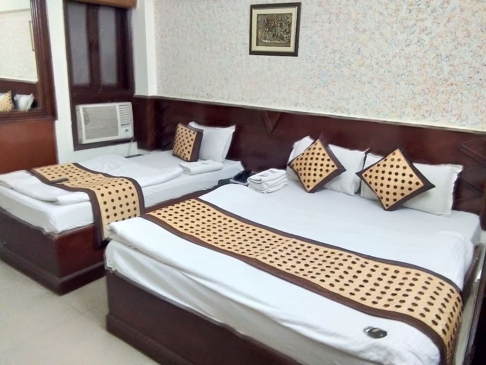 Heritage Hotel and Restaurant