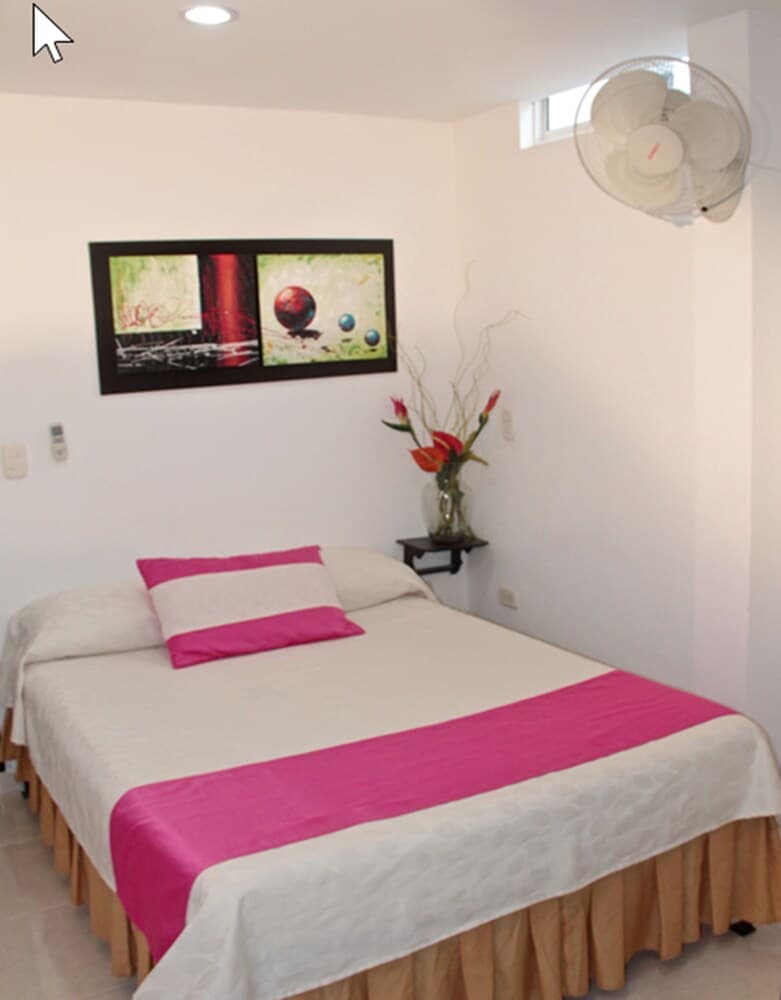 Hotel San Luis Plaza