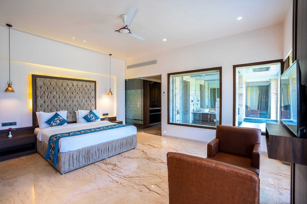 Tropical Retreat Luxury Resort and Spa