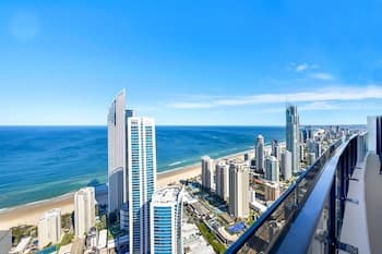 Sealuxe Suites - Central Surfers Paradise